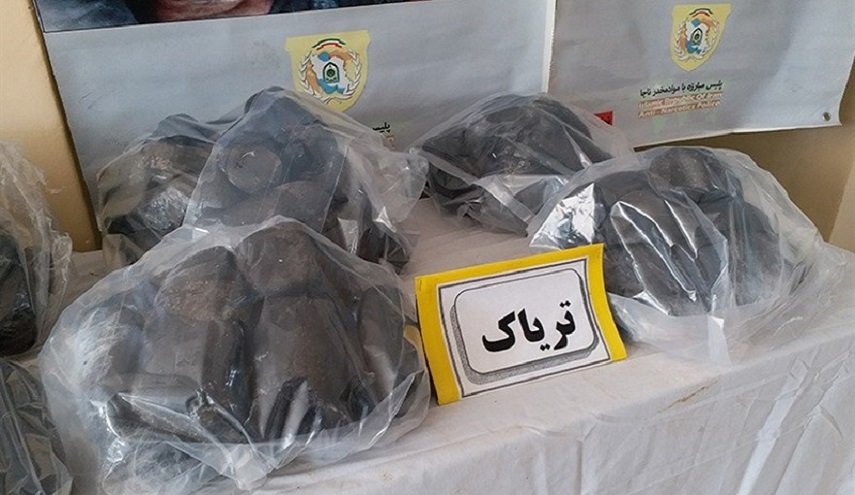 ضبط أكثر من 1200 كغم من المخدرات جنوب شرق إيران
