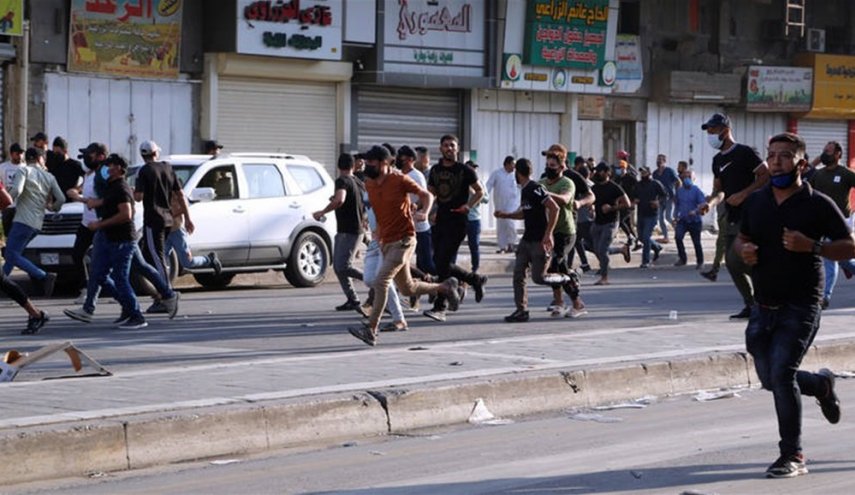تجدد الصدامات بين الأمن والمتظاهرين وسط بغداد