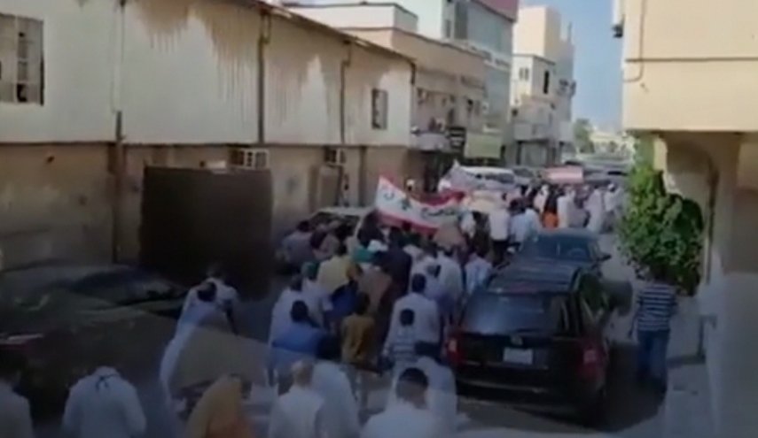 شعب البحرين يتضامن مع اليمن ولبنان في حراكه الغاضب 