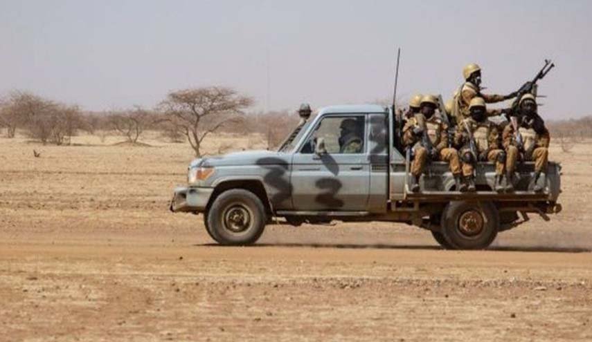 مقتل جندي و23 مسلحا بهجومين منفصلين في بوركينا فاسو