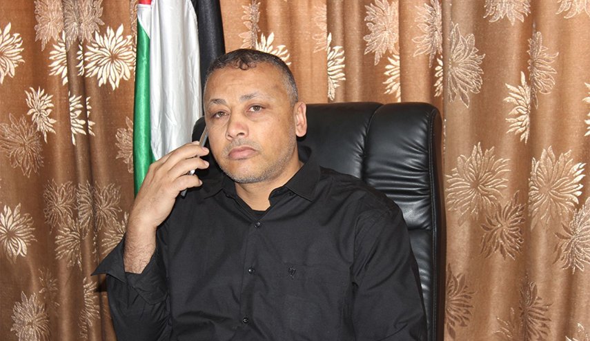 مركز فلسطيني: تشكيل الاحتلال لجنة تحقيق في جريمة النقب ذر للرماد في العيون