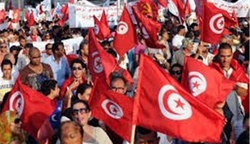 درگیری میان نیروهای امنیتی و تظاهرکنندگان در تونس