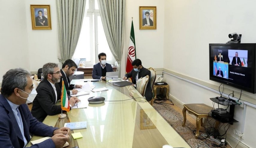 نائب وزير الخارجية الايراني يجري مباحثات مع نظيريه الصيني والروسي