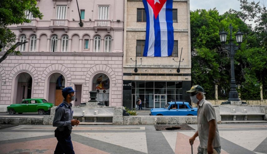  خيبة أمل المعارضين: كوبا تُواصل حياتها 