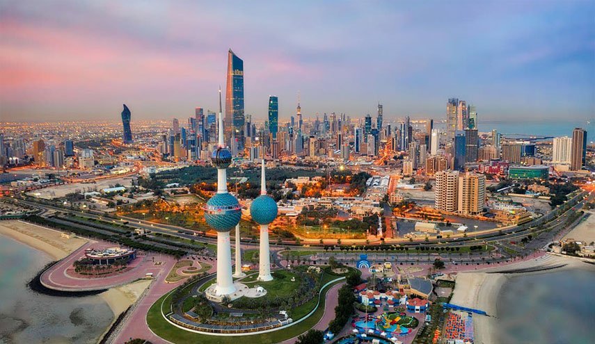 الكويت تمنع 100 وافد من تجديد إقامتهم 'غالبيتهم لبنانيون'!