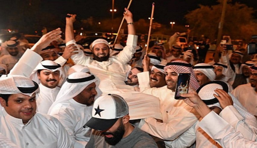 عودة 3 نواب متهمين بقضية اقتحام مجلس الأمة إلى الكويت 