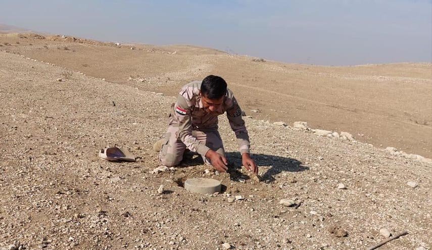 القوات العراقية تعثر على رمانات 