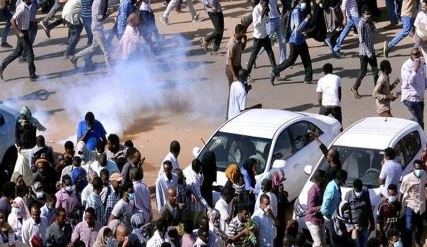 الشرطة السودانية: الكاميرات لم ترصد استخدامنا للرصاص أثناء التظاهرات الأخيرة!