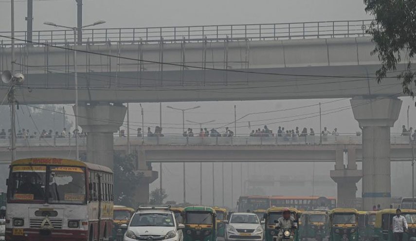 بحران شدید آلودگی هوا در دهلی/ تعطیلی مدارس و دانشگاه‌ها تا اطلاع ثانوی