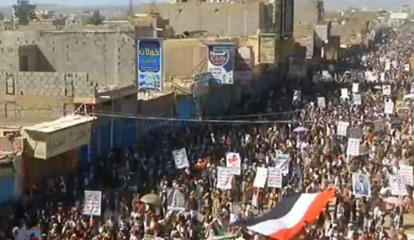انطلاق مسيرات يمنية حاشدة رفضا لتصعيد العدوان واستمرار الحصار