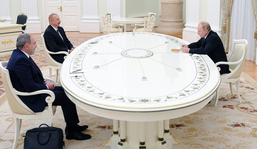 بوتين سيجري في سوتشي لقاءين منفصلين مع زعيمي أرمينيا وأذربيجان
