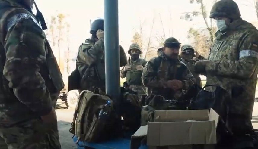 أوكرانيا تخطط لتدريبات عسكرية على الحدود مع روسيا