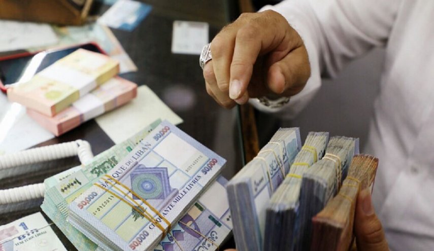 سقوط بی سابقه ارزش لیره لبنان در مقابل دلار