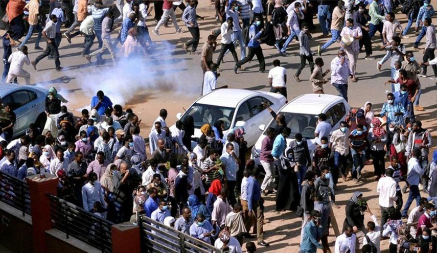 درگیری پلیس سودان با معترضان ده‌ها زخمی به جا گذاشت

