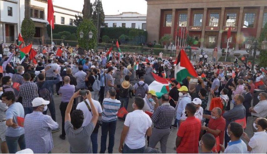اليوم .. وقفة احتجاجية أمام البرلمان المغربي تنديدا بالتطبيع مع الصهاينة