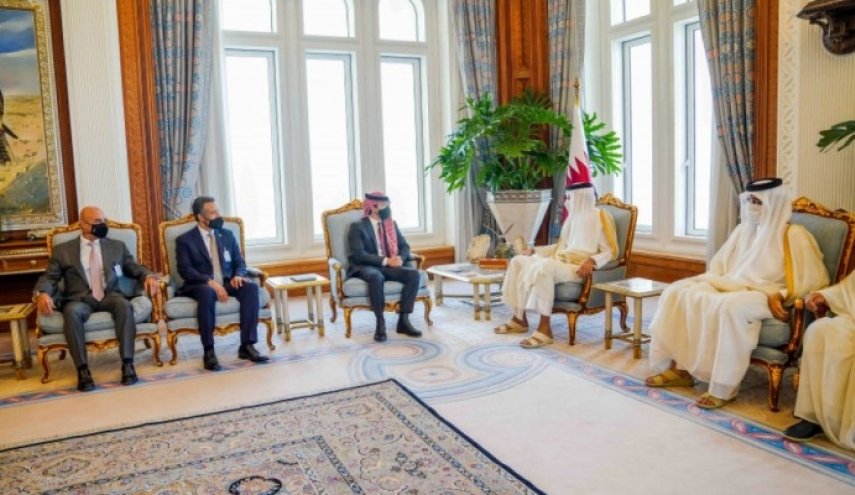 أمير قطر يبحث مع ولي عهد الأردن تعزيز العلاقات الثنائية