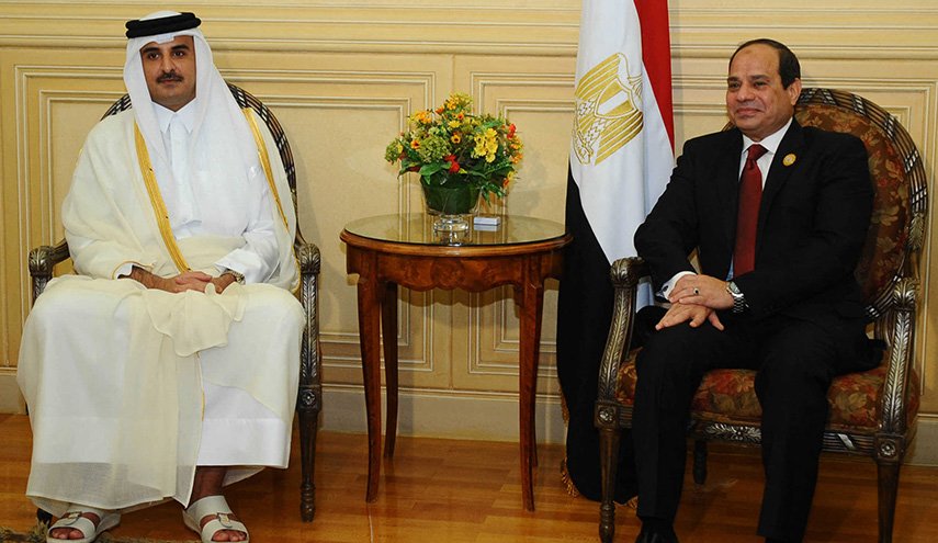 لأول مرة منذ سنوات.. أمير قطر يتسلم رسالة من الرئيس المصري
