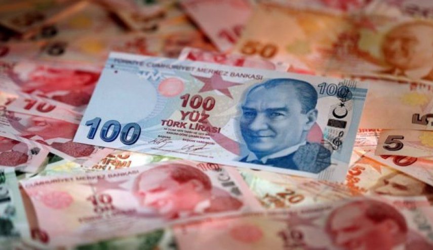 الليرة التركية تهبط إلى أعماق جديدة مقابل الدولار!
