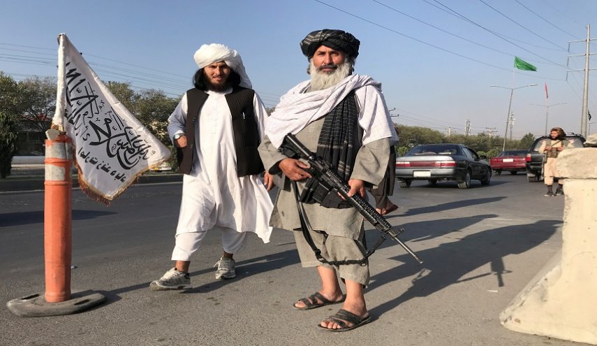طالبان ترحب بقرار أمريكي يسمح بتدفق التحويلات المالية الخارجية إلى أفغانستان