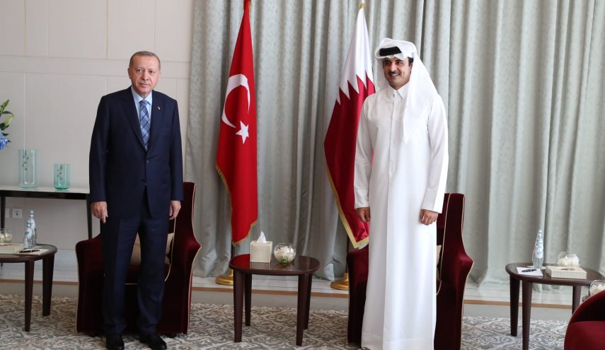 أردوغان من قاعدة عسكرية تركية في قطر: كل الشعوب الخليجية إخواننا