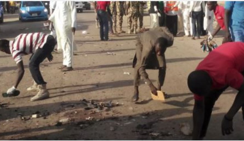 مقتل أكثر من 30 شخصا بعدما أحرق مسلحون حافلة ركاب في نيجيريا