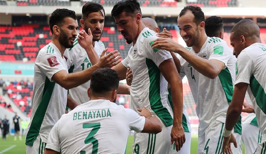 منتخب الجزائر يتلقى نبأ سارا قبيل مواجهة المغرب في كأس العرب