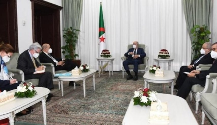 لودریان در الجزیره؛ فرانسه به دنبال احیای روابط با الجزائر است