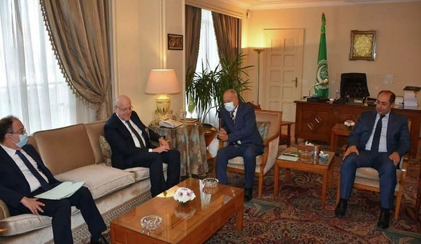 أبو الغيط يؤكد لـ نجيب ميقاتي دعم الجامعة العربية للبنان