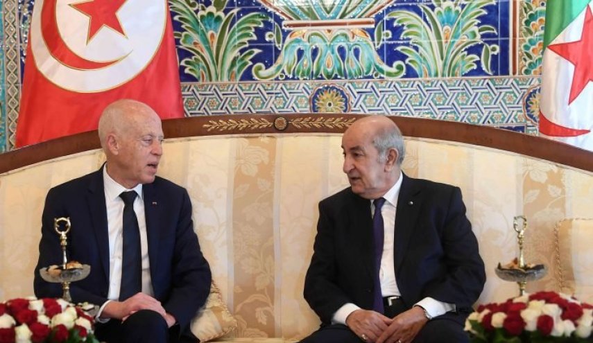 ماذا ستتضمن زيارة الرئيس الجزائري لتونس؟