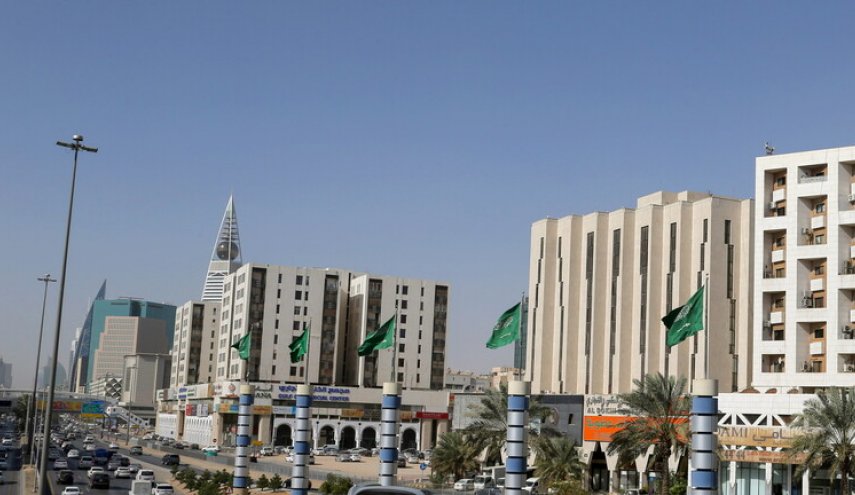 أمير الكويت وسلطان عمان يغيبان عن القمة الخليجية المنعقدة في الرياض