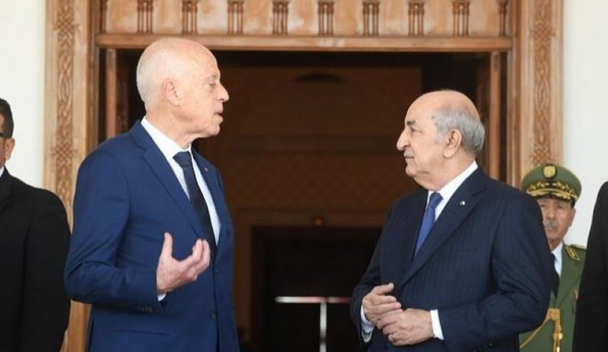 الرئيس الجزائري يزور تونس غدا لتفعيل الاتفاقيات المشتركة بين البلدين
