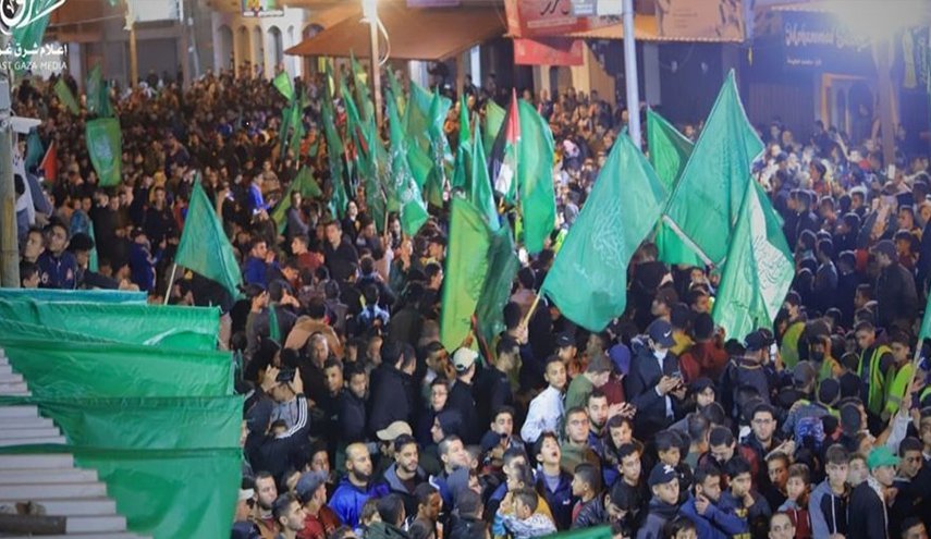 جشن سی و چهارمین سالگرد تاسیس حماس در غزه و کرانه باختری