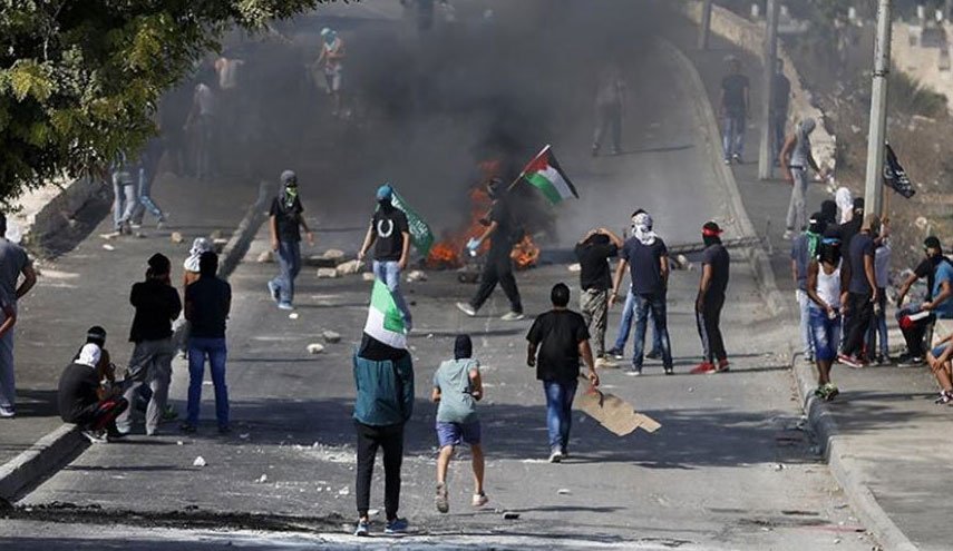  مواجهات شمال الخليل ورشق مركبات مستوطنين في القدس