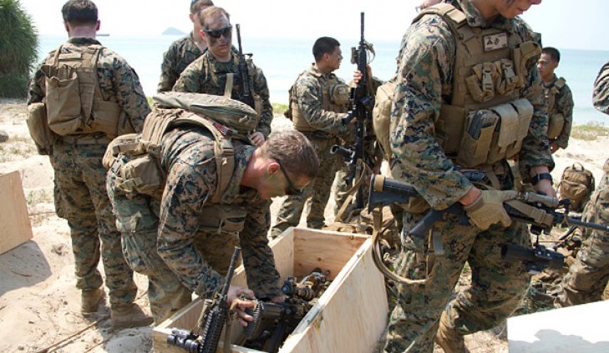 إعفاء أكثر من 100 جندي في البحرية الأمريكية و6 من قادة الجيش من الخدمة لرفضهم لقاح كورونا