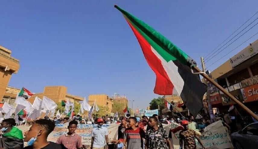 تظاهرات گسترده سودانی‌ها در اعتراض به کودتای نظامی