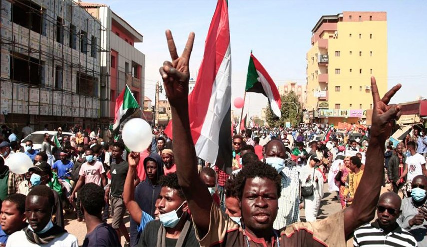 قطع الانترنت عن الهواتف المحمولة قبيل انطلاق مظاهرات في السودان