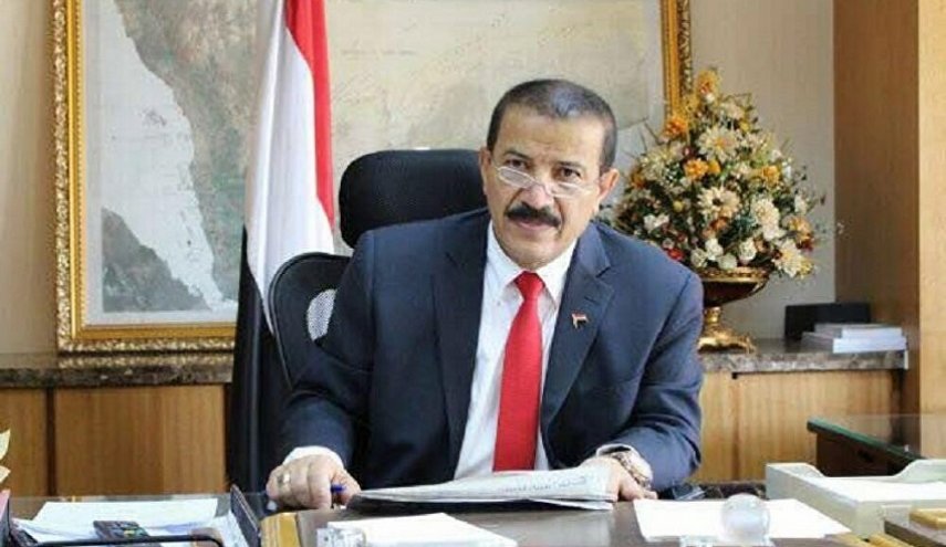 وزير خارجية اليمن: استهداف العدوان لمطار صنعاء محاولة جديدة للضغط علينا

