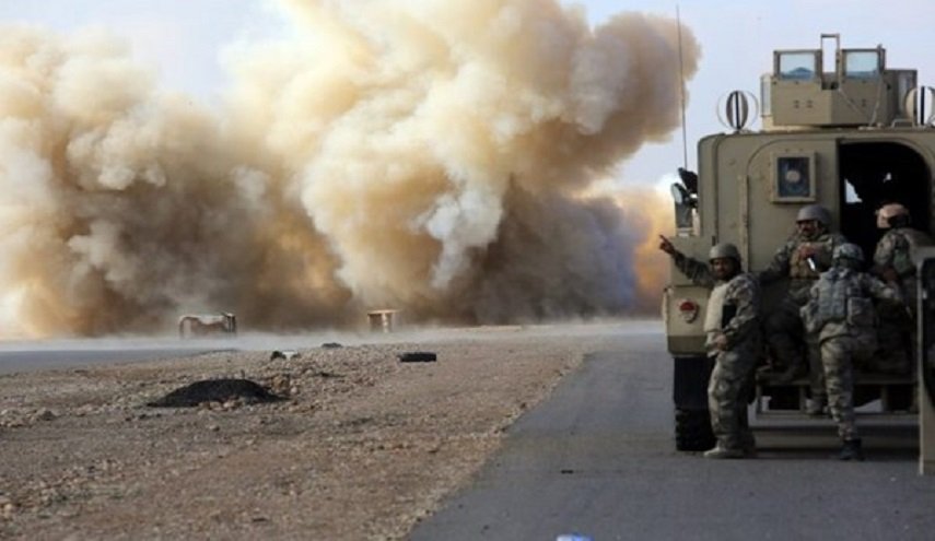 العراق.. إنفجار عبوة ناسفة على رتل شاحنات للتحالف الأميركي