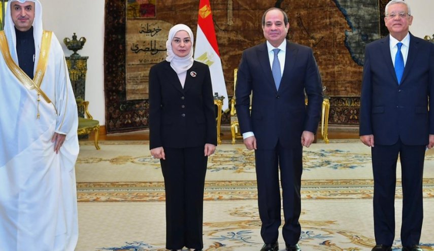 الرئيس المصري يلتقي برئيسة مجلس النواب البحرينية في القاهرة