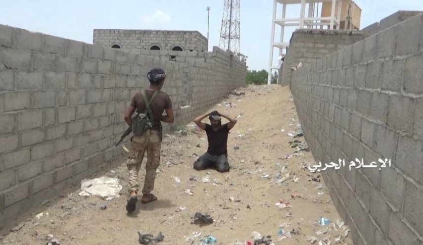 القوات اليمنية تكسر زحف مكثف لقوى العدوان بالحديدة