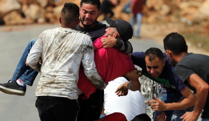 زخمی شدن ۳۰۰ فلسطینی در درگیری با صهیونیست‌ها در کرانه باختری/فراخوان فتح برای بسیج عمومی