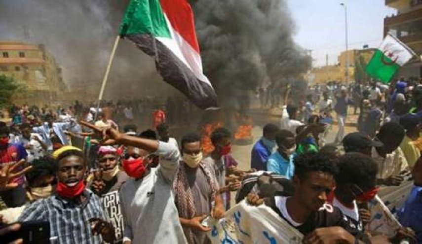 السودان.. دحض مزاعم بيانات الشرطة بشأن المواكب ضد الانقلاب
