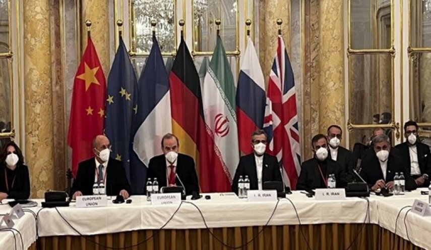 بدء الجولة الثامنة من المحادثات بين إيران ومجموعة 4 + 1 في فيينا