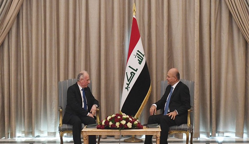 وزير دفاع لبنان يثمن موقف العراق في مساندة الشعب اللبناني
