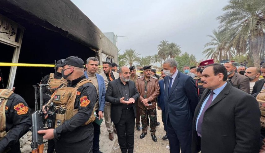 بالصور.. وزير داخلية العراق يصل محل ارتكاب مجزرة جبلة الجنائية