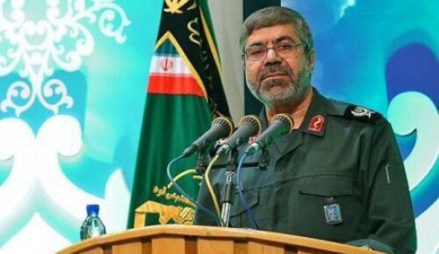 العميد شريف : الحرس الثوري يسعى لتعزيز اقتدار ايران وشموخها