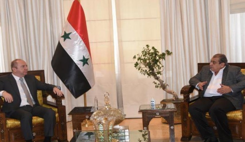 بحث تقديم تسهيلات لتبادل المجموعات السياحية بين سوريا والأردن