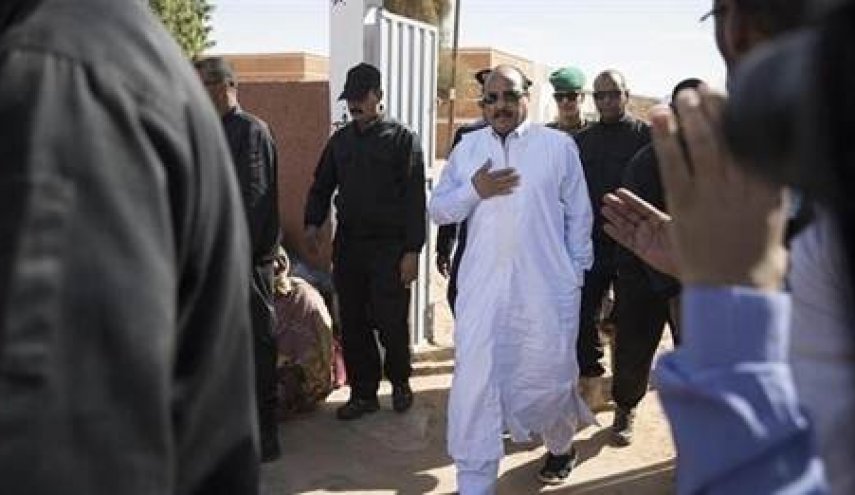 القضاء الموريتاني يفرج موقتاً عن الرئيس السابق محمد ولد عبد العزيز
