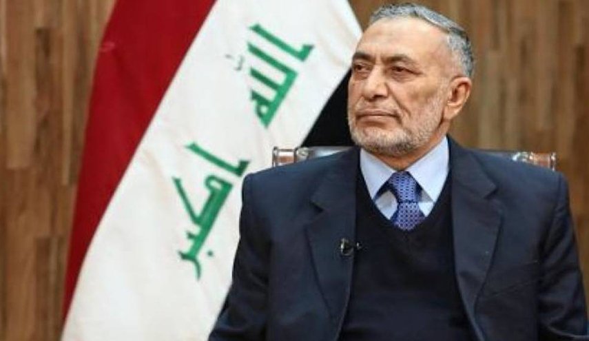 العراق.. رئيس السن محمود المشهداني يصل مبنى البرلمان