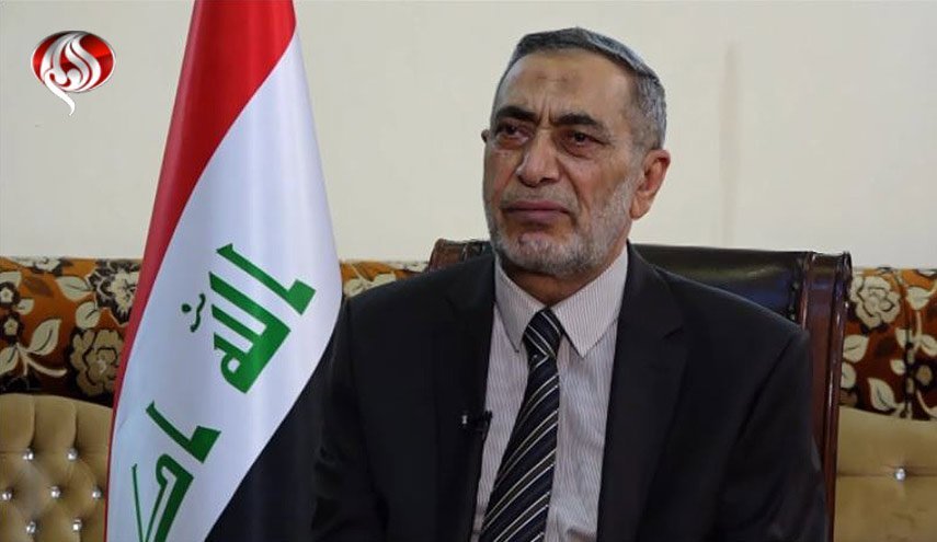 بالصور.. شخصيات كبرى تزور رئيس السن العراقي بالمشفى